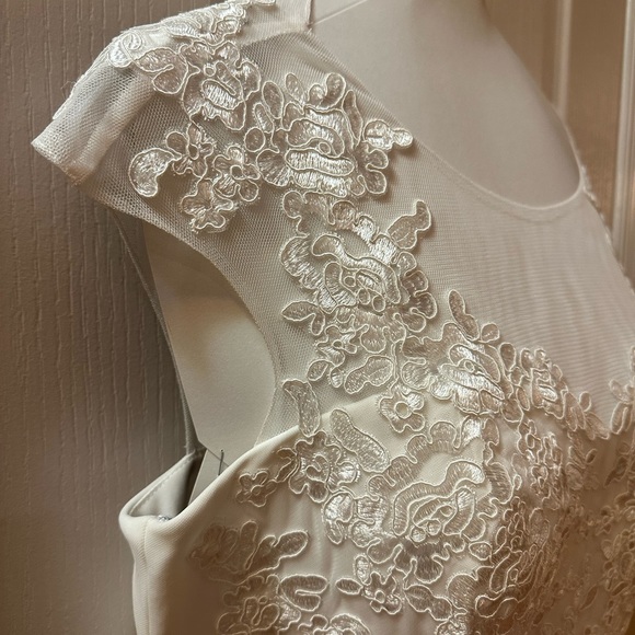 COPY - David’s Bridal Floor Length Wedding Gown - Picture 7 of 13